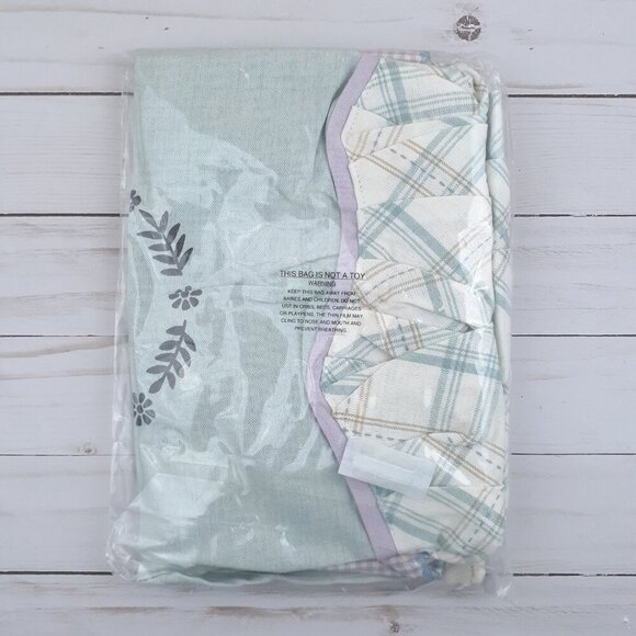 Easter Kitchen Apron Cottontail Farmhouse Bunny Chef - Picture 3 of 3